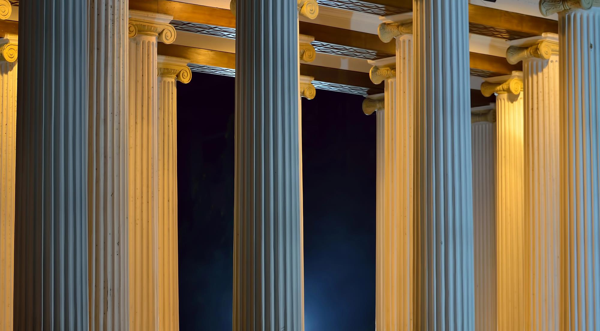 Structure & Compliance at a Glance